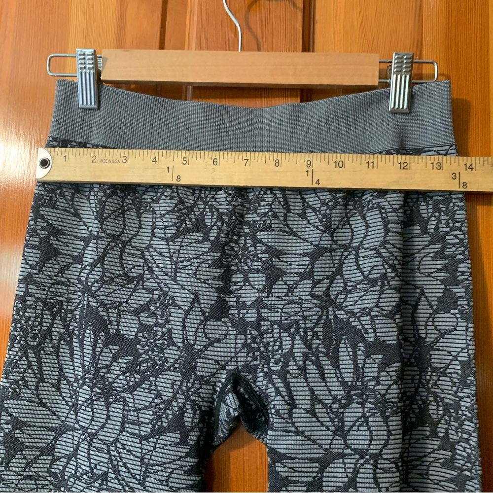 Fabletics Sebastian Seamless Legging Leggings Siz… - image 5